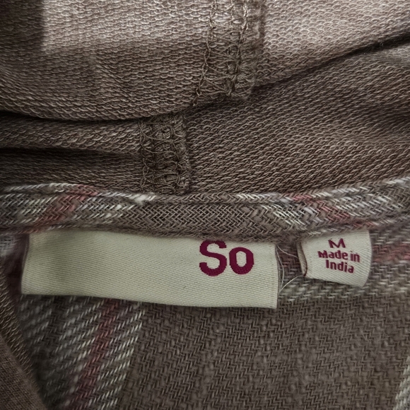 Hooded Flannel Shirt / Shacket - Picture 6 of 16